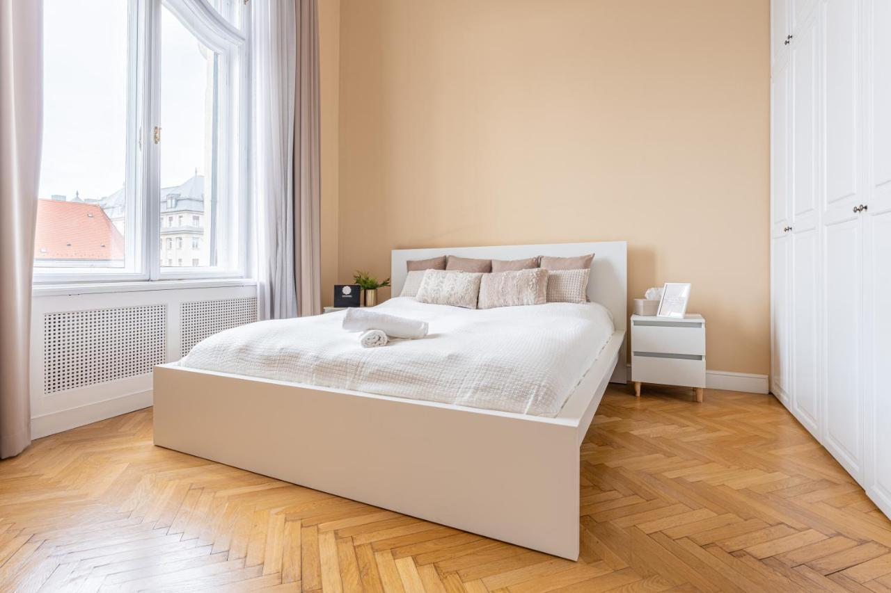 Matilda Luxury Suite Apartment Budapest Exteriör bild