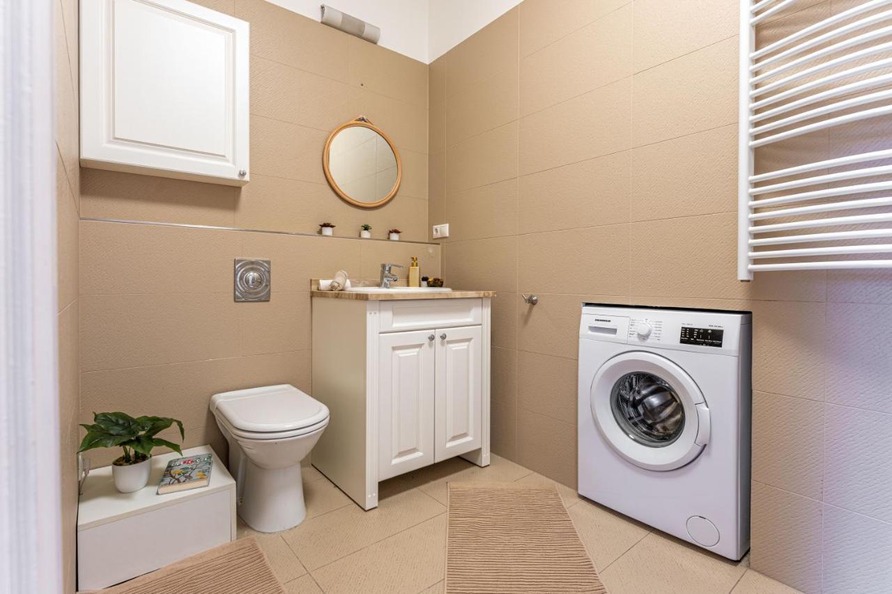 Matilda Luxury Suite Apartment Budapest Exteriör bild